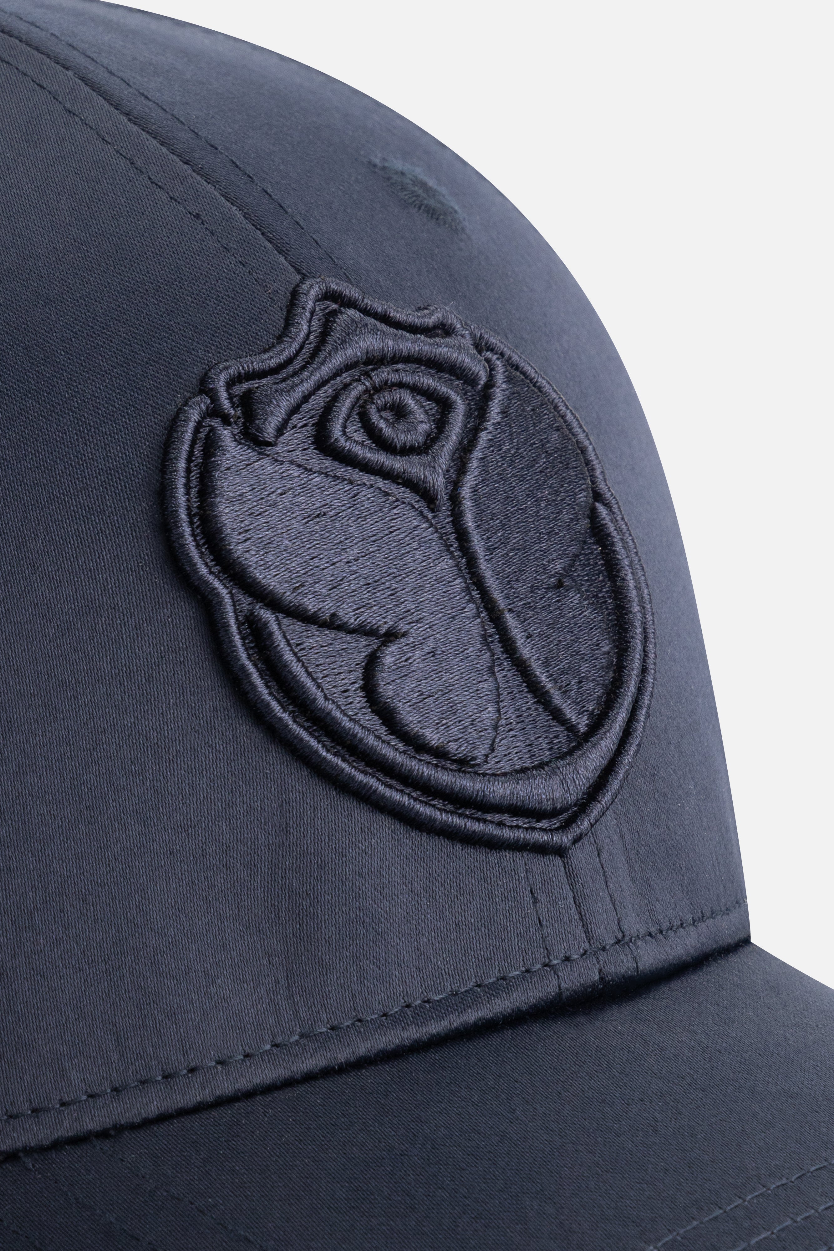 ICON SATIN CAP