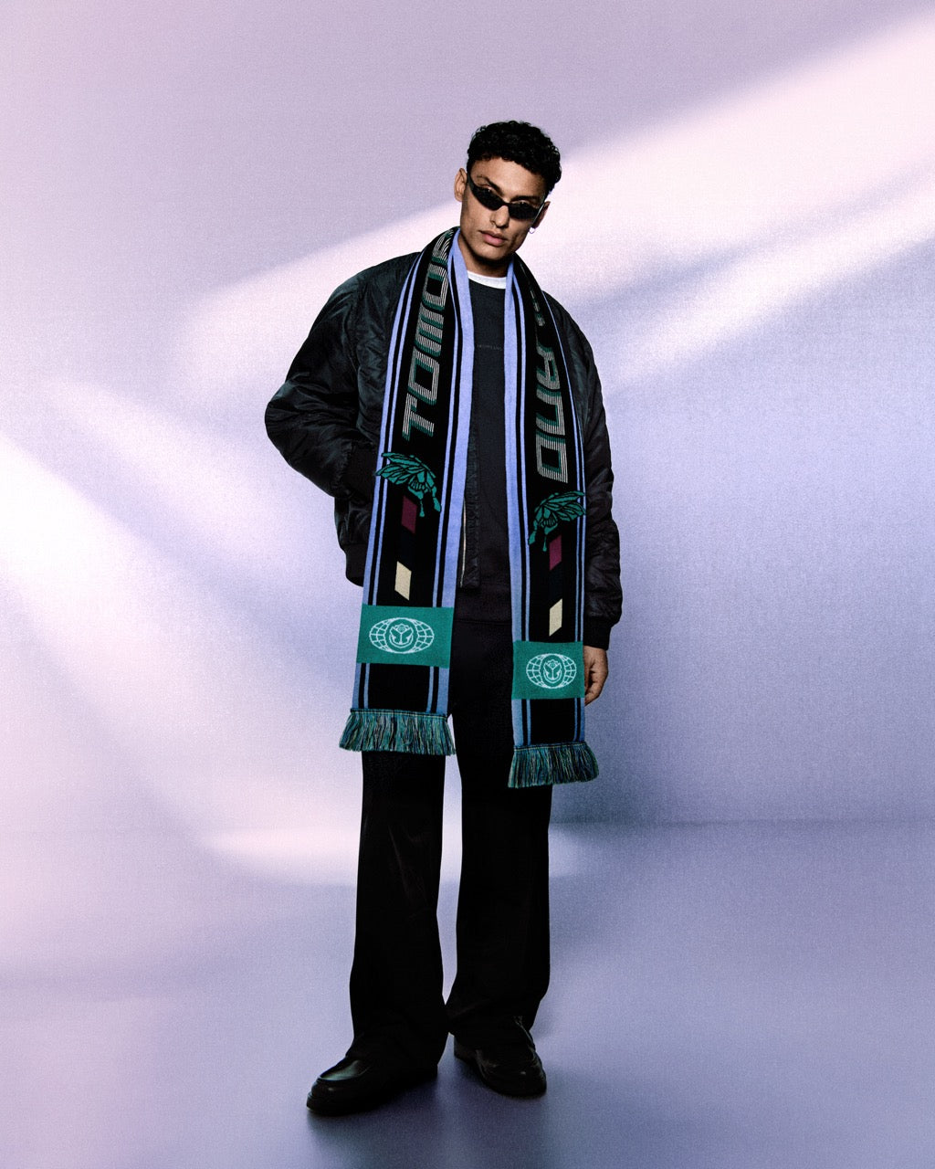 SIGNATURE SCARF